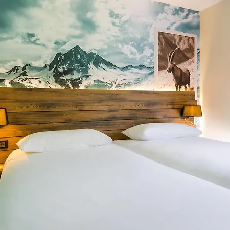 Ibis Styles Pays Du Mont-blanc Отель