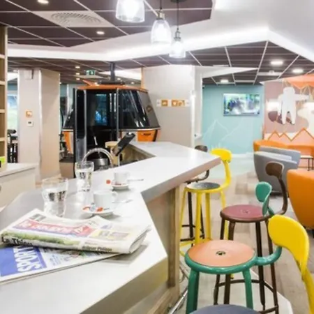 Ibis Styles Pays Du Mont-blanc 호텔 살랑쉬