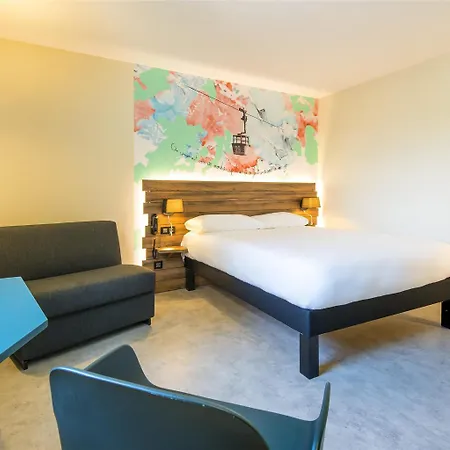 Отель Ibis Styles Pays Du Mont-blanc