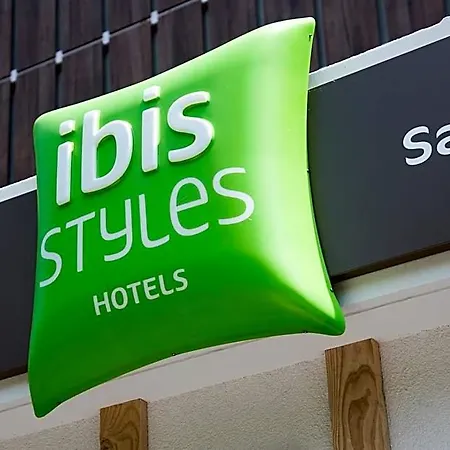 Ibis Styles Pays Du Mont-blanc 3* Sallanches