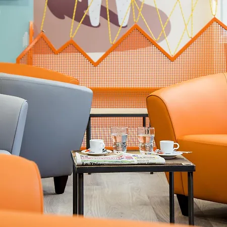 Ibis Styles Pays Du Mont-blanc Hotel 3*