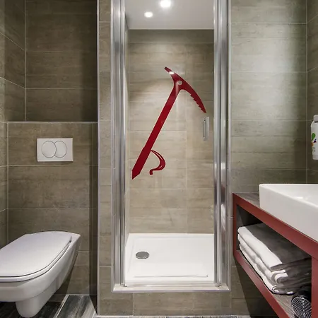 Ibis Styles Pays Du Mont-blanc Hotel Sallanches