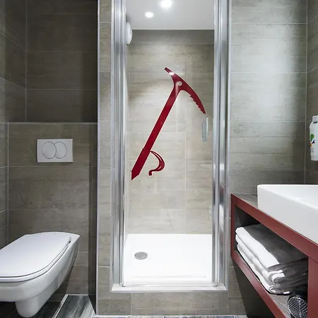 Ibis Styles Pays Du Mont-blanc Hotell 3*