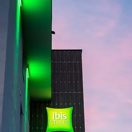 Hotel Ibis Styles Pays Du Mont-blanc 3*