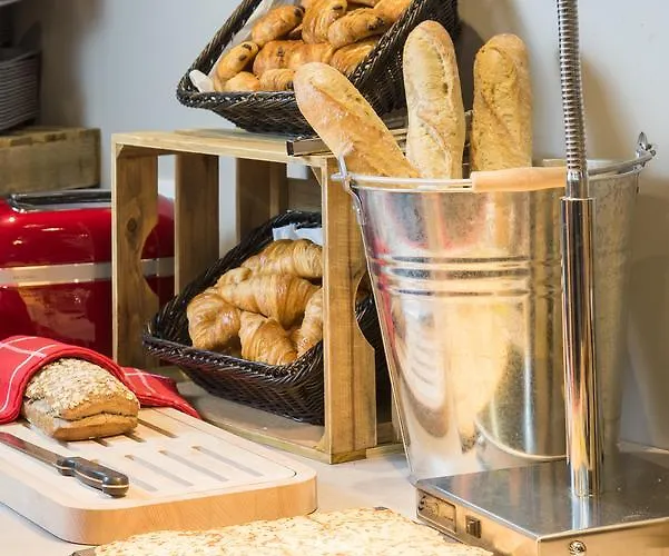 Ibis Styles Pays Du Mont-blanc 3*